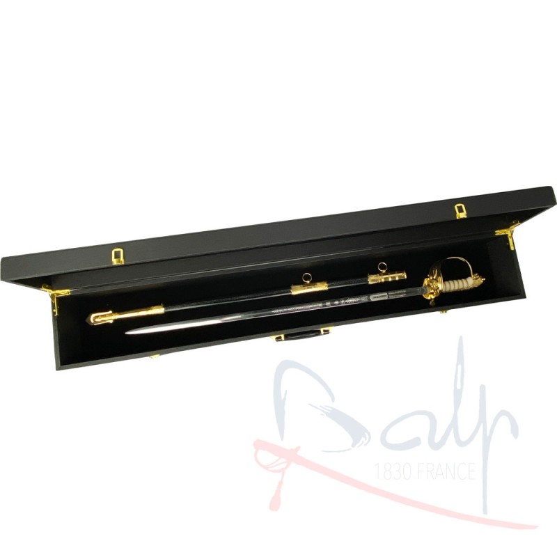 Luxury box for saber with handle