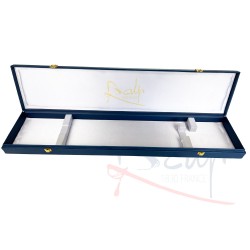 Box for champagne saber